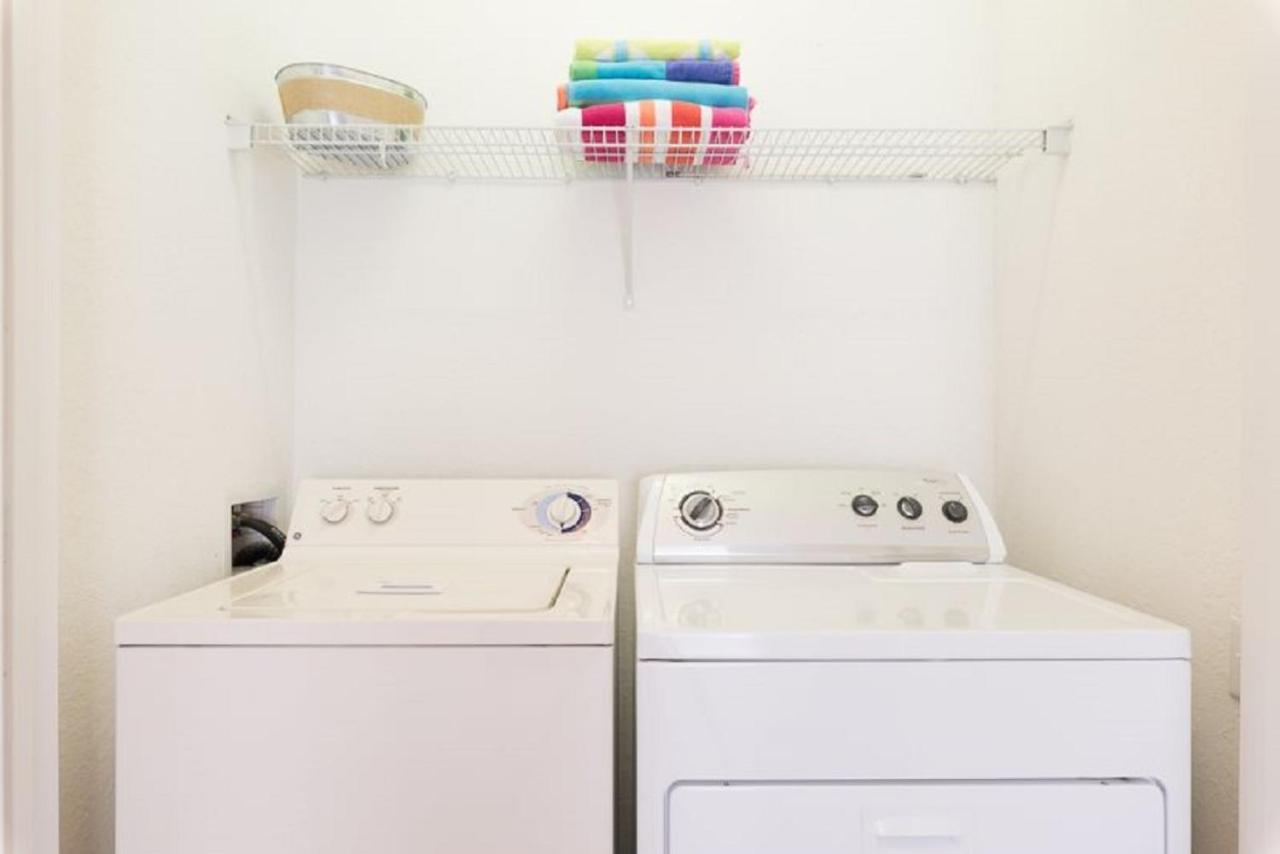 Luxurious Condo - Just 2 Miles From Disney #404 Orlando Dış mekan fotoğraf