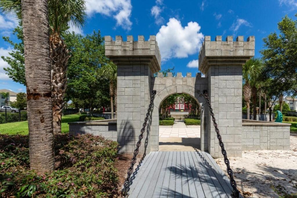 Luxurious Condo - Just 2 Miles From Disney #404 Orlando Dış mekan fotoğraf